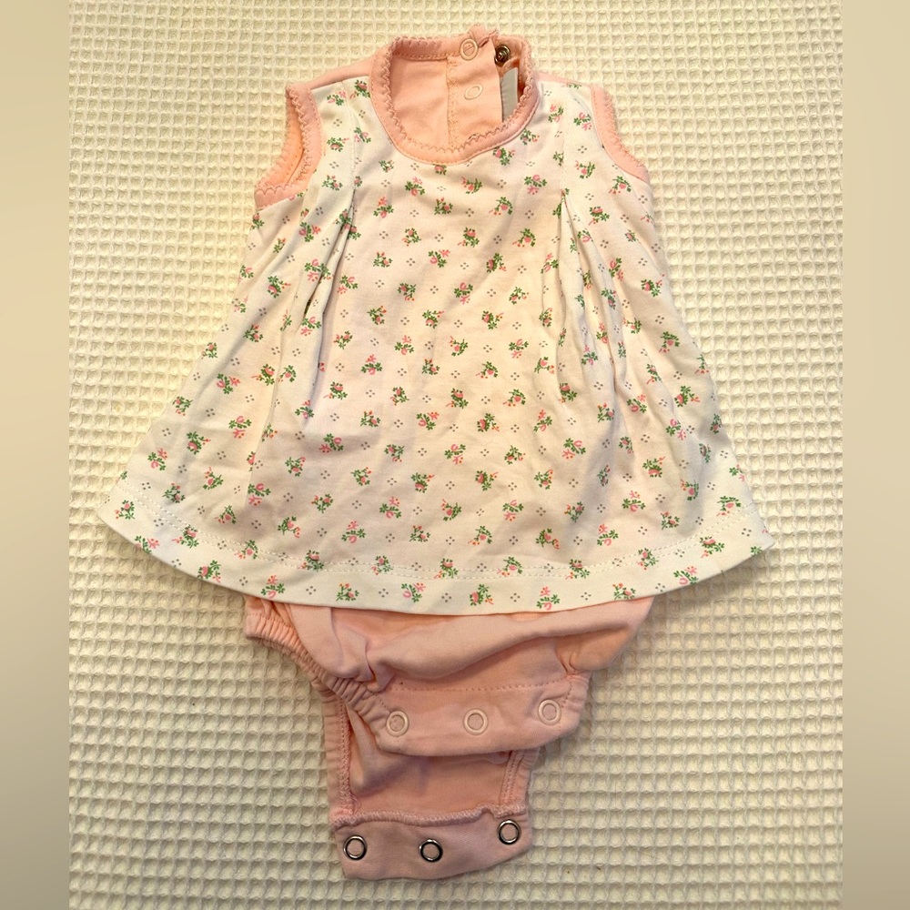 Squiggles By Charlie Pink and White floral onesie dress 0-3 month.